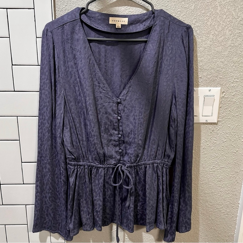 Promesa Charcoal Button-Down Blouse